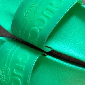 Gucci | Shoes | Gucci Green Sandals Sporty Casual Slides  display picture 1